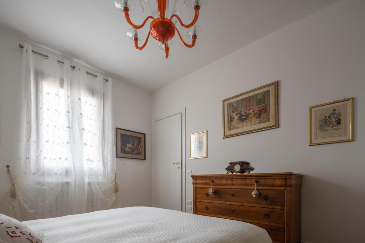 Tiepolo Apartment In The Biennale District R&R Венеция Екстериор снимка